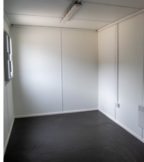 Conteneur Bureau 20 Pieds avec 2 Fenêtres